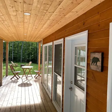 Bear Cabin - Forest Retreat Nearby Lake - Not On Waterfront East Kemptville Exterior photo